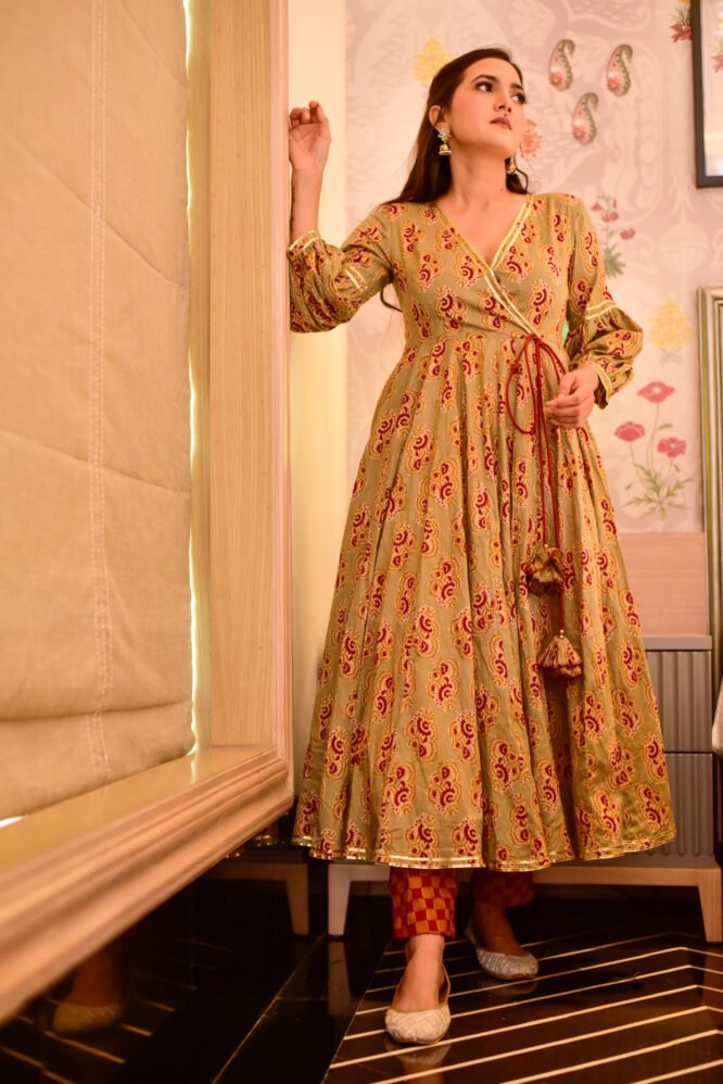 BEIGE COTTON SUIT SET - DWEEP SARA