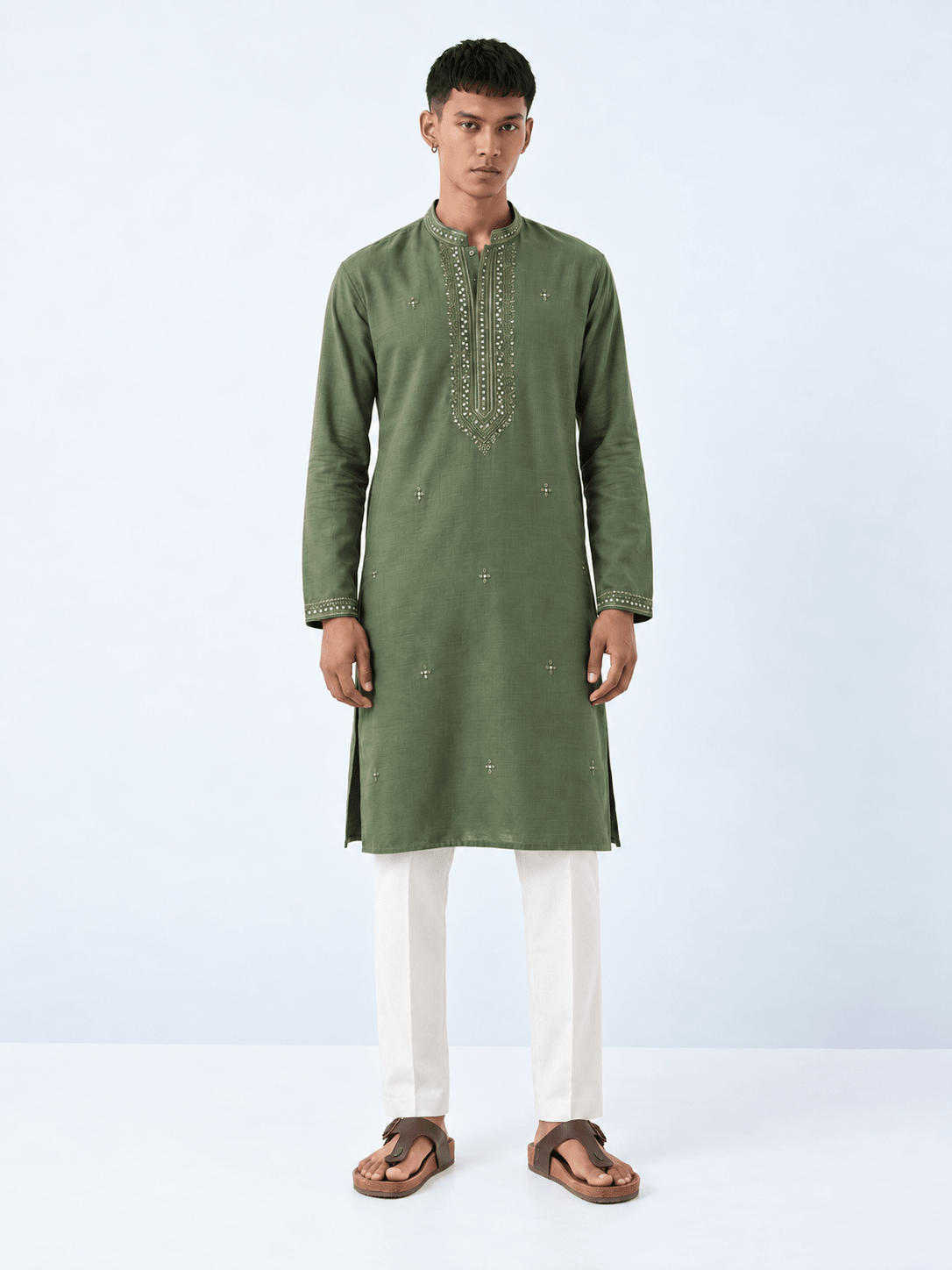 Mens Green Silk Blend Solid Emboidered Sequins Kurta & Pant - DWEEP SARA
