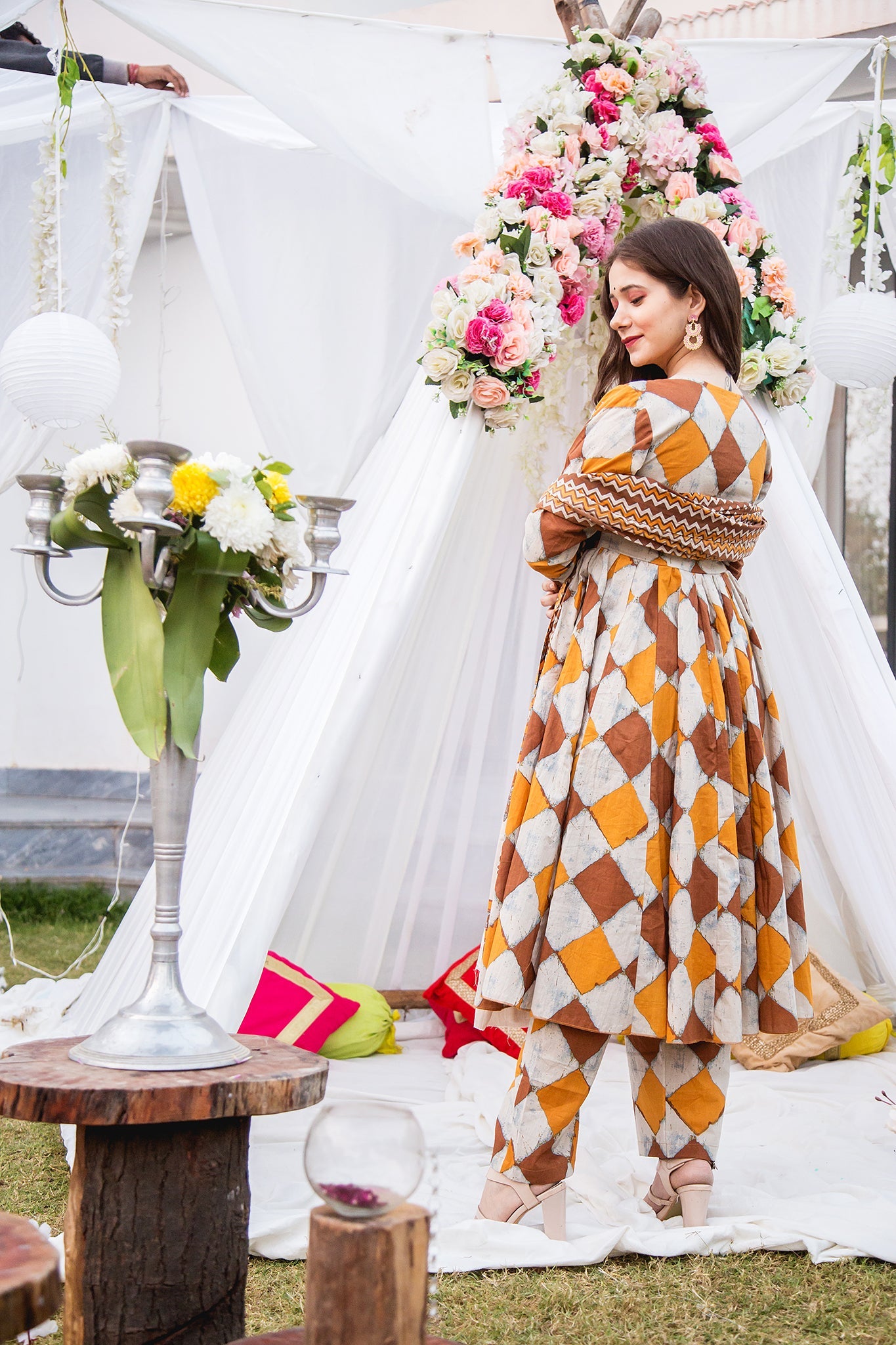 MIHIKA COTTON SUIT SET - DWEEP SARA