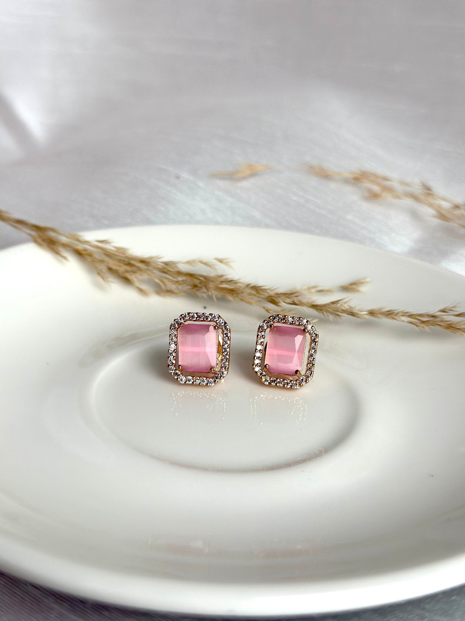 Multicolour Elegant Stud Jewelry - DWEEP SARA