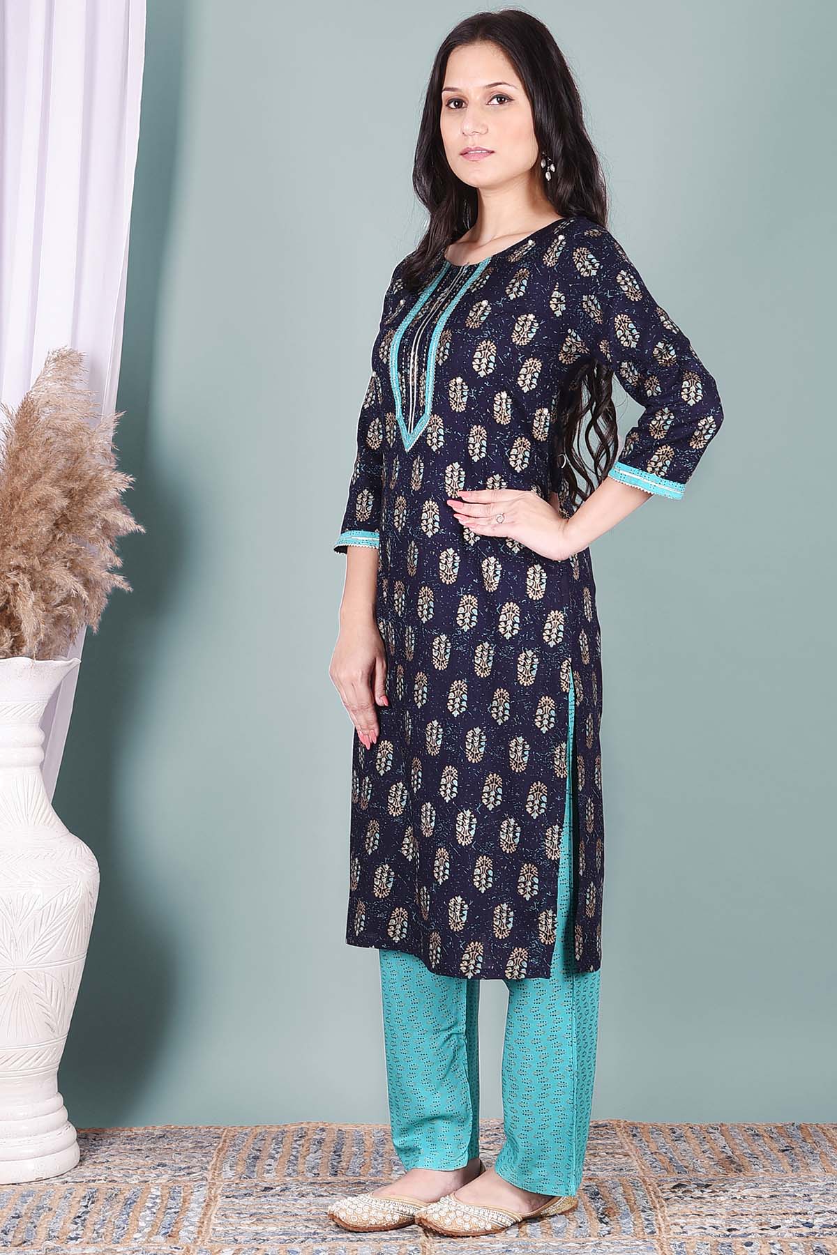 Navy Blue Printed Kurta And Pant Set - DWEEP SARA