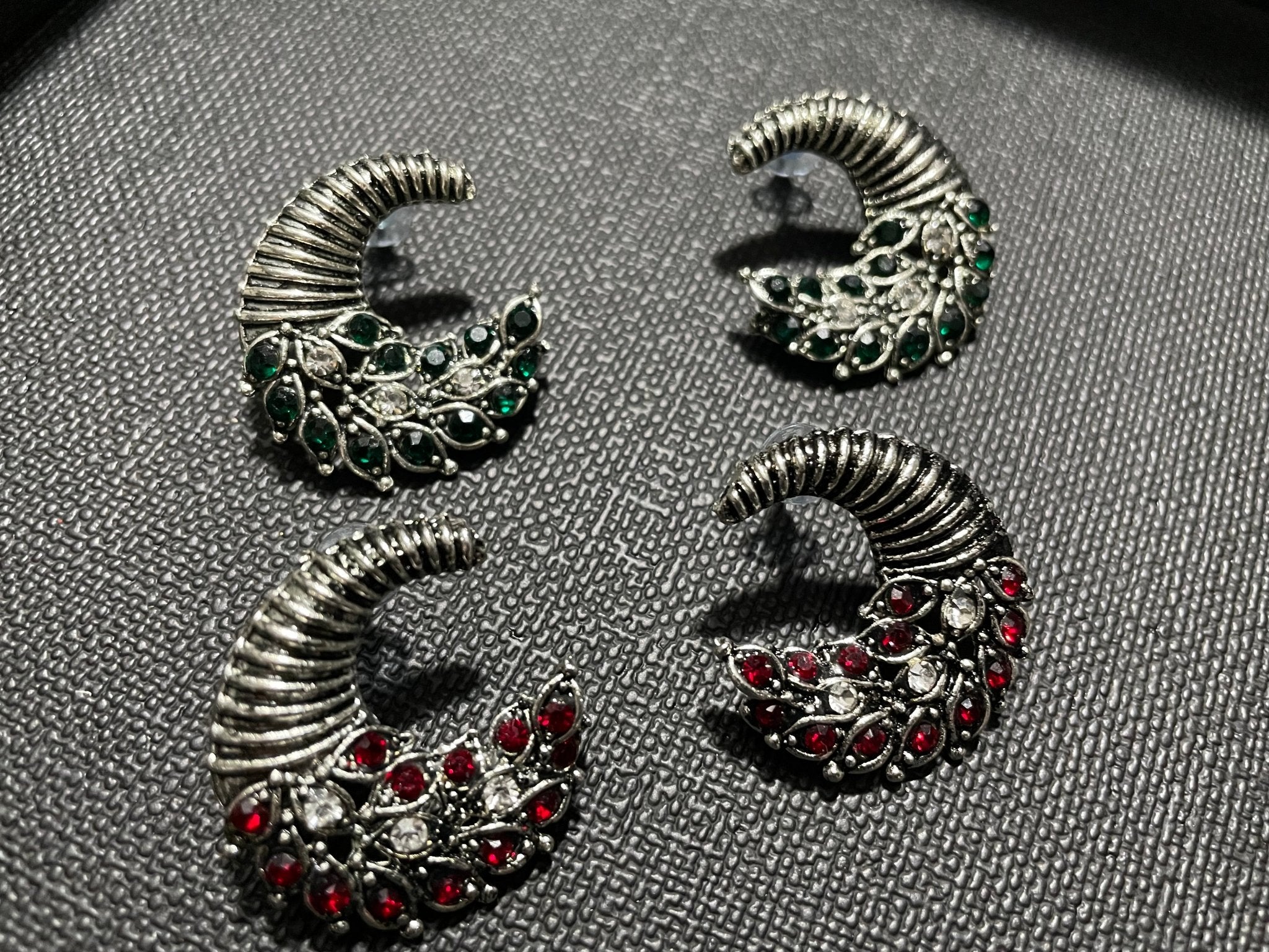 RED & GREEN EARRINGS - DWEEP SARA